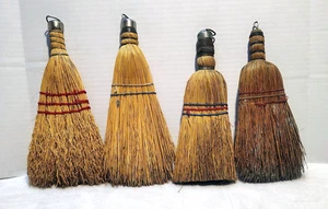 Vtg Lot Of 4 Small Vintage Harvest Whisk Brooms Wire Wrap Corn Straw Steel Ring - Picture 1 of 12