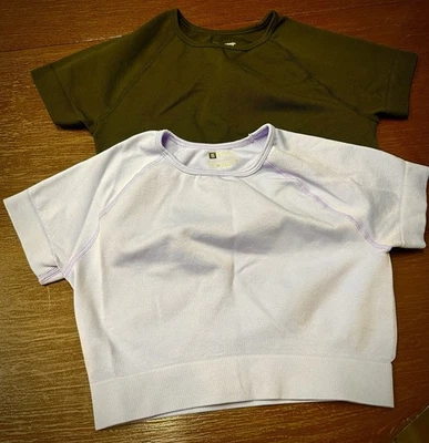 Black & Lavender Fitted Cropped Workout Tops, Size Small - Image 1 of 2