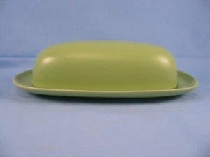 Noritake Stoneware Colorwave Apple Covered Butter Dish - Picture 1 of 8
