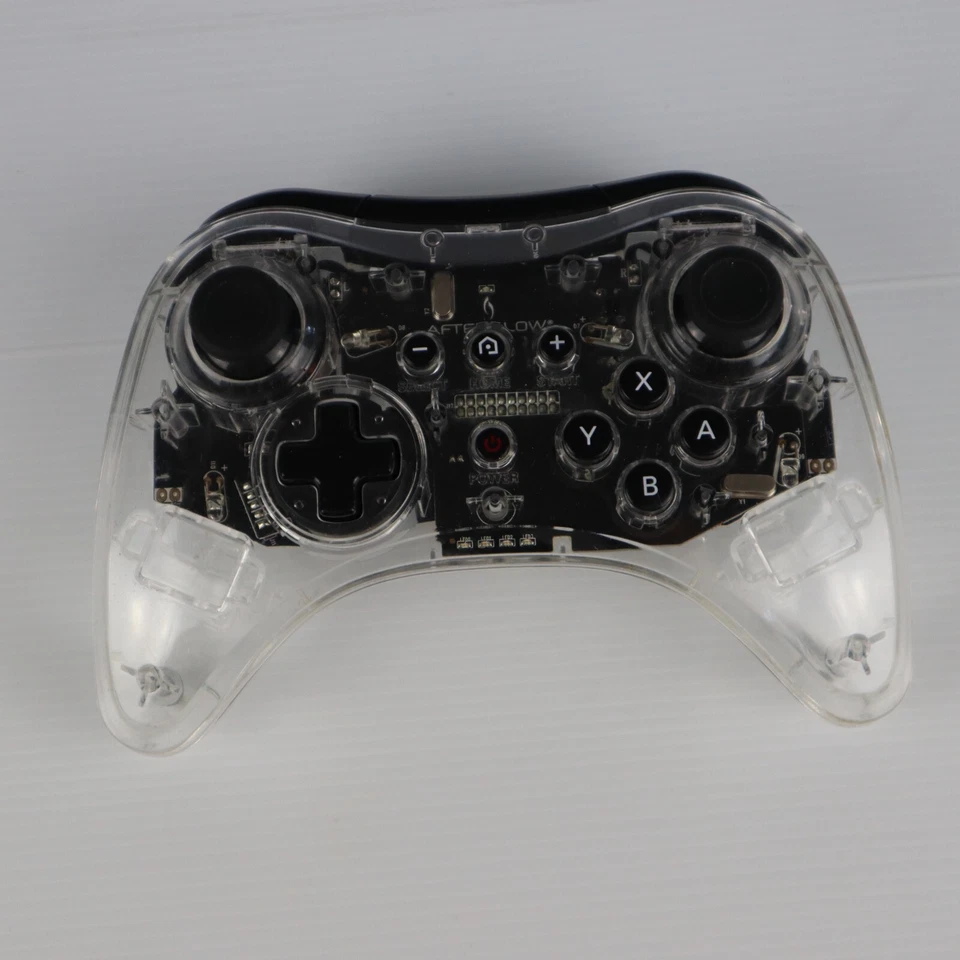 Afterglow Pro Controller for Wii U Clear Model 085-018 - Image 1 of 4
