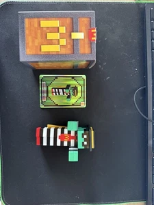 McDonald’s Minecraft Hamburglar #01 Toy 2025 New Sealed Unused Code - Picture 1 of 3