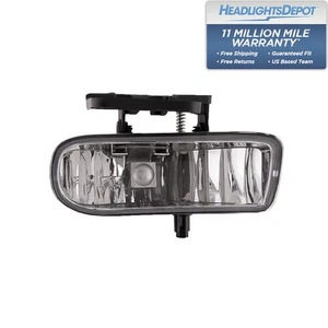 Fog Light Right Passenger Fits 99-02 GMC Sierra 00-06 Yukon/Yukon Xl - Picture 1 of 3