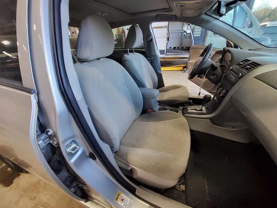Passenger Front Seat Bucket  Cloth Manual Le Fits 10-13 COROLLA 518993 Foto 1 de 1