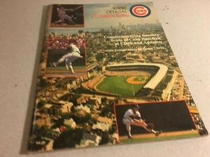 Vintage 1986 Chicago Cubs MLB Baseball Yearbook - Picture 1 of 3