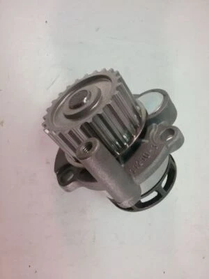 06F121011 Bomba de agua AUDI A4 MB-8 2007 NUEVA Foto 1 de 4