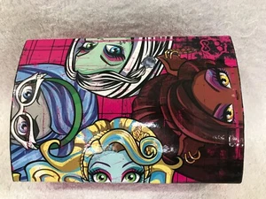 Rare 2011 Monster High Trunk compartment Jewellery Box and Mirror - Picture 1 of 11