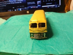 1954 Dinky Toys Duple Roadmaster Leyland Royal Tiger Bus - Picture 1 of 10