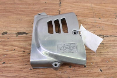 Suzuki GZ250 2006 cubierta de contraeje/piñón Foto 1 de 4