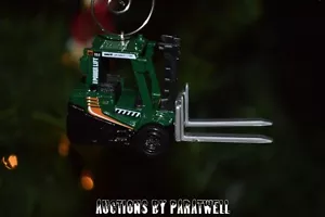 Green Custom 1/64 Forklift Christmas Ornament Crown Hyster Fork Truck CAT Crown - Picture 1 of 6
