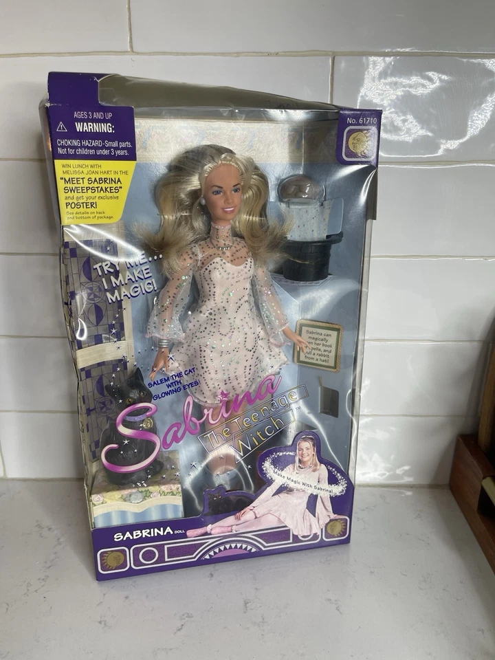 Vintage 1997 Sabrina the Teenage Witch Doll 12" Hasbro Kenner No. 61710