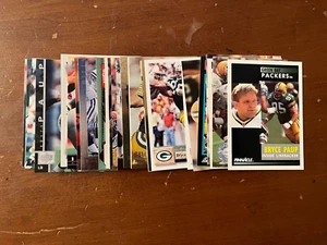 Lot of 31 Bryce Paup football cards Buffalo Bills Green Bay Packers Jaguars - Picture 1 of 1