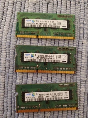 Lote de 3 x Memoria Samsung 2 GB SO-DIMM DDR3 (M471B5773CHS) - Total 6gb Foto 1 de 3