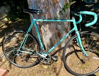 Vintage Bianchi Brava, Celeste Green, 58cm, Great shape, mid 90s - Image 1 of 4