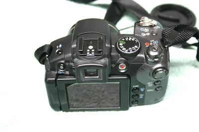 CANON POWER SHOT S5 IS com estojo + instruções - Imagem 1 de 4