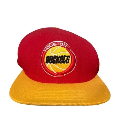 Chapéu Snapback Masculino de Lã Mitchell & Ness Vermelho e Amarelo Houston Rockets NBA - Imagem 1 de 4