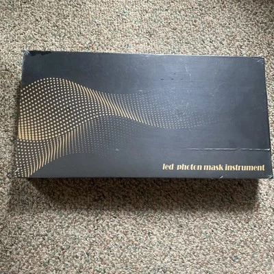 LED Photon Mask Instrument  Sealed - Image 1 of 4