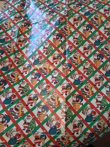 Vintage 1960s Christmas Santa Wrapping Paper 1 LARGE Sheet 40" X 30" - Picture 1 of 16