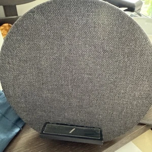 Native Union Dock Wireless Charger (Grey) Fast Charging 7.5W - Picture 1 of 1