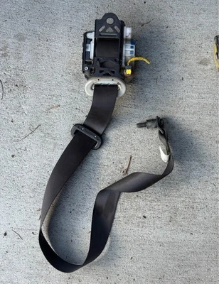 Subaru Impreza Seatbelt for 2012 - 16 AnFits From 2015 to 2021 Subaru WRX oem - Image 1 of 2