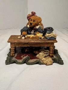Boyds Bears and Friends 1ª Edición "Ms. Griz... Monday Morning" 1995 De Colección - Imagen 1 de 7