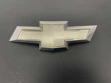 2009-2012 Chevrolet Traverse Front Grille Gold Emblem Badge Logo $# OEM 22759831