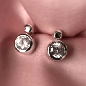 1.90TCW Round Cut Moissanite Bezel Push Back Stud Earring 14k White Gold Plated - Picture 1 of 8