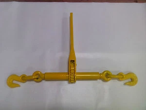 (1) NEW. 5/16" - 3/8" Ratchet Chain Binder - Load Binder - 5,400lb. WLL - Picture 1 of 3