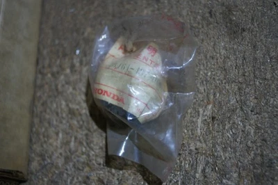 CAJA DE CAMBIOS EJE PRINCIPAL HONDA ORIGINAL XL125S XL125 3ª 4ª marcha 23461-437-000 nos Foto 1 de 3