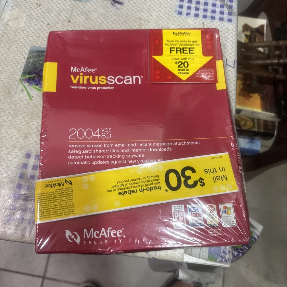 2004 MeAfee Virus Scan Professional New Factory Sealed, Protects Against Viruses - Image 1 of 4
