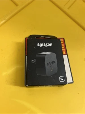 Kindle 5w USB charger - Image 1 of 3