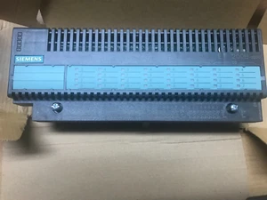 Simatic ET 200B / 32DO / 6ES7 132-0BL01-0XB0 / 32 Ausgänge - Bild 1 von 3