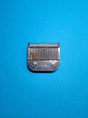 Oster Detachable Clipper Replacement Blades #1 3/32" (2.4mm) Size 1 USED - Image 1 of 2