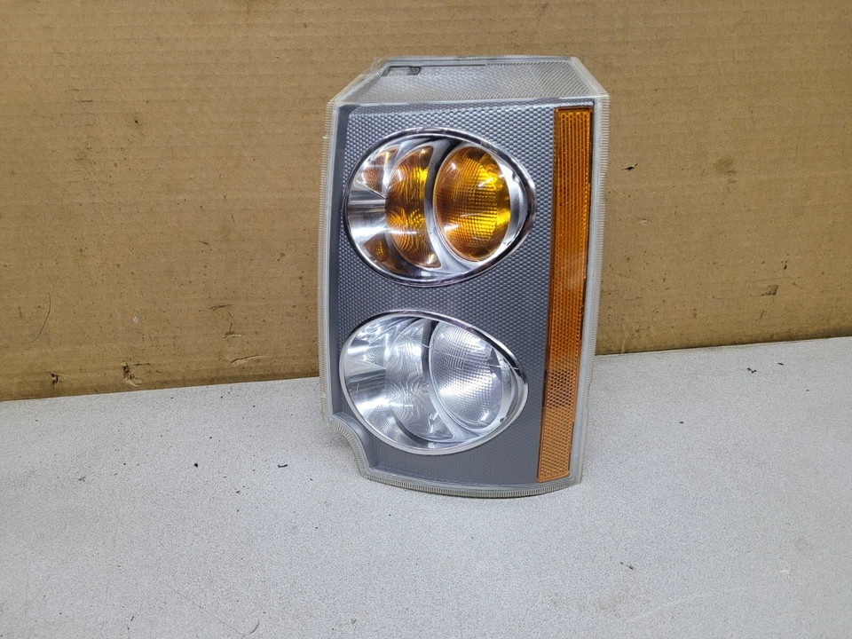03-05 Range Rover HSE L322 Left Driver Side Turn Signal Corner Marker Light OEM - Image 1 of 3