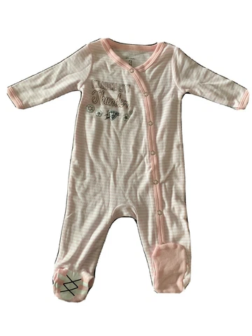 Oklahoma City Thunder Baby Sleeper Bodysuit Size 3 Months Cover