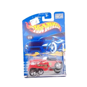 2001 First Editions Hot Wheels XS-IVE Red Fire & Rescue Vehicle 28 of 36 No.040 - Picture 1 of 2