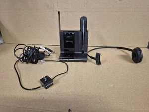 PLANTRONICS WO2A Dect Wireless Headset Base and accesories - Picture 1 of 7