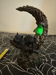 Baum Mond Mann mit wechselndem Farbgesicht - Bild 1 von 5