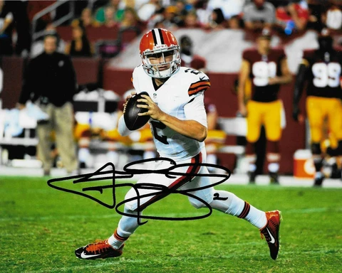 Cleveland Browns Johnny Manziel Signed Photo 8x10 COA 2 Cover