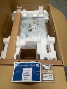 HP ProLiant DL360P Gen8 2x Xeon E5-2620 2.0Ghz, 64GB MEM, 2x 1TB SATA HDD Server - Picture 1 of 3
