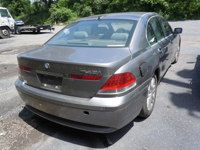 BMW 745i 2002-2005 tapa de la cubierta del maletero trasero OEM 472 Foto 1 de 3