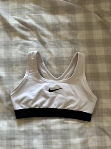 Nike Dri-fit Junior Girl White Sports Bra Top Size Small - Picture 1 of 3