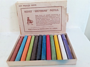 Vintage Reeves Greyhound Small Pastels in original box L12