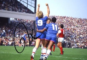 Kerry Dixon Chelsea Legend Signed 8" x 6" Photo - Great Gift Idea - Picture 1 of 1