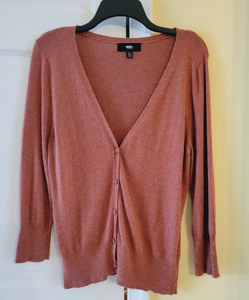 Suéter cárdigan para mujer y mujer talla grande marca Mossimo Foto 1 de 2