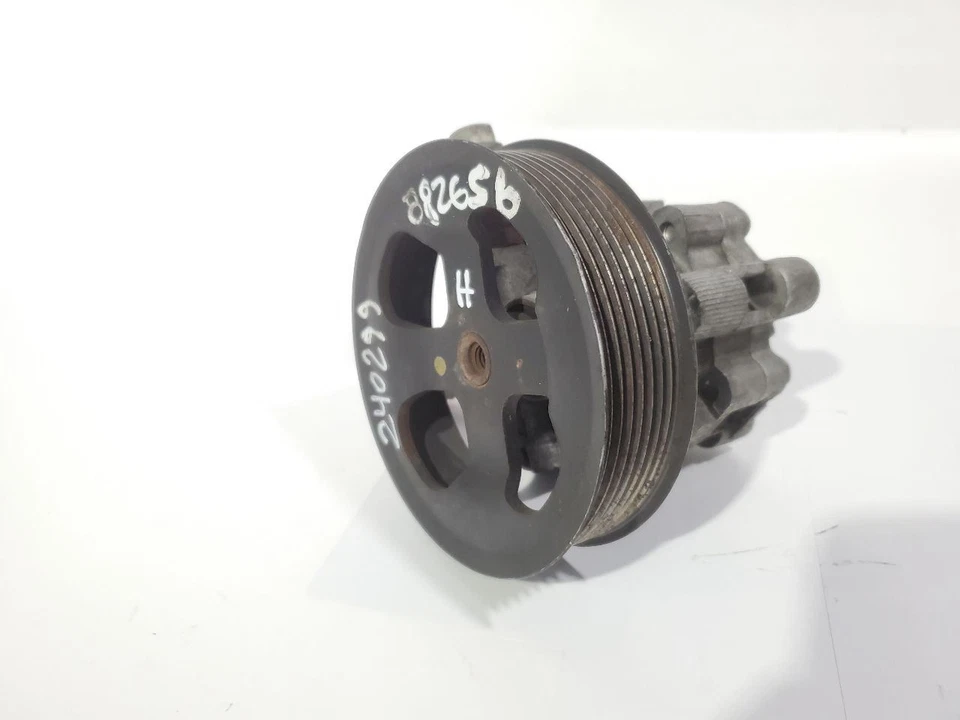 Bomba de dirección asistida SR5 2016 2017 2018 2019 2020 2021 Toyota Tundra OEM 2x2 Foto 1 de 4