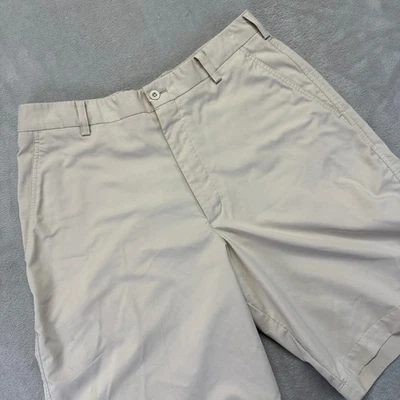 Pantalones Cortos Nike Hombres 33 Beige Golf Frente Plano NikeFit Rendimiento Seco Chino 9" Entrepierna Foto 1 de 4