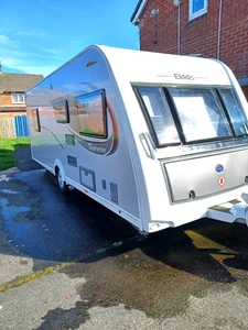 ELDDIS 550 SUPREME CARAVAN - Picture 1 of 8