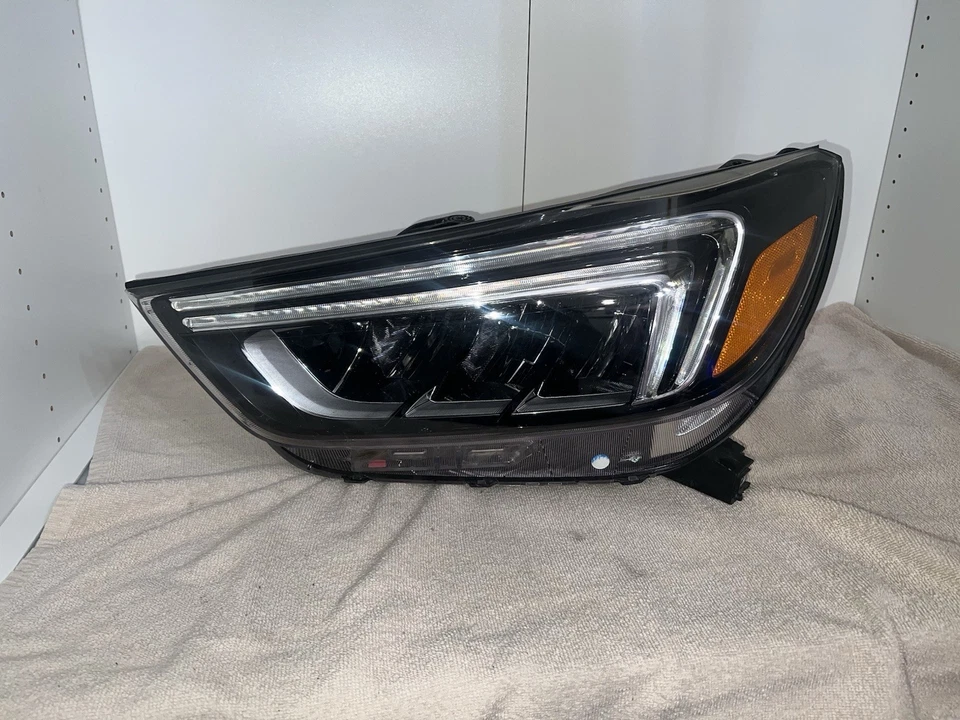 2017-2022 Buick Encore Headlight Left LH Driver OEM Halogen Headlamp w/LED G962 - Image 1 of 4