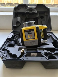 Láser rotativo Zone 40 H Geomax con ZRD105 y soporte nuevo  - Imagen 1 de 4