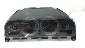 Volvo XC90 2002-2006 Speedometer Tachometer Instrument Cluster 30682273 8602887 8691648 - Picture 1 of 4